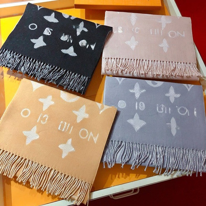 Designer Scarf For Women Scarves Luxury Winter Warm Long Wraps Cashmere Gift Work Sports Leisure Lightweight Beach Casual