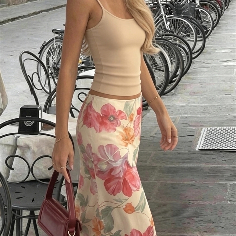 Elegant Directional Womens Spring and Summer VacationStyle Floral Print HighWaisted Mini Skirt 260924