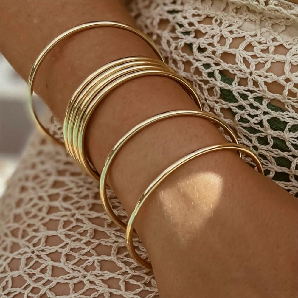 Fashionable Stainless Steel Bracelet For Women Round Minimalist Elegant Gold Color Bangle Luxury Accessories Popular Jewelry ddmysat