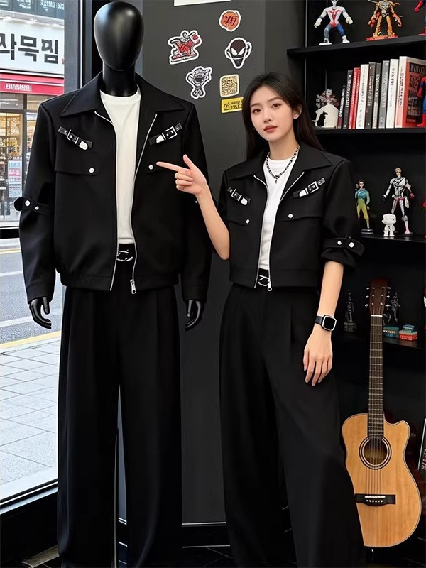 Dark for men, autumn and winter, padded shoulders, niche design, American-style metal deconstruction, loose-fitting outerwear, high-end jacket