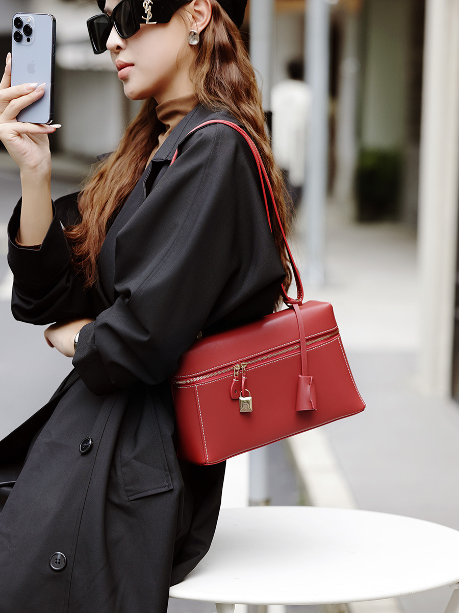 30ppLuxury Brand Fashion Women's Fashionable Printed Handbag Versatile And Elegant Single-Shoulder Crossbody For Middle Tote Bag Designer Bags