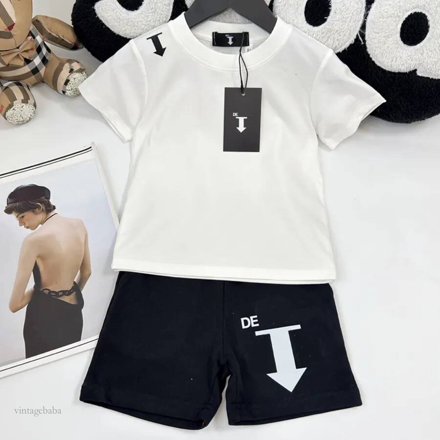 Baby Kids Designer Summer T shirts Set Shorts Boys Girls Clothes Sets Kid Luxury Tshirts Tracksuit Children Outfits Sportsuits 90CM 160CM