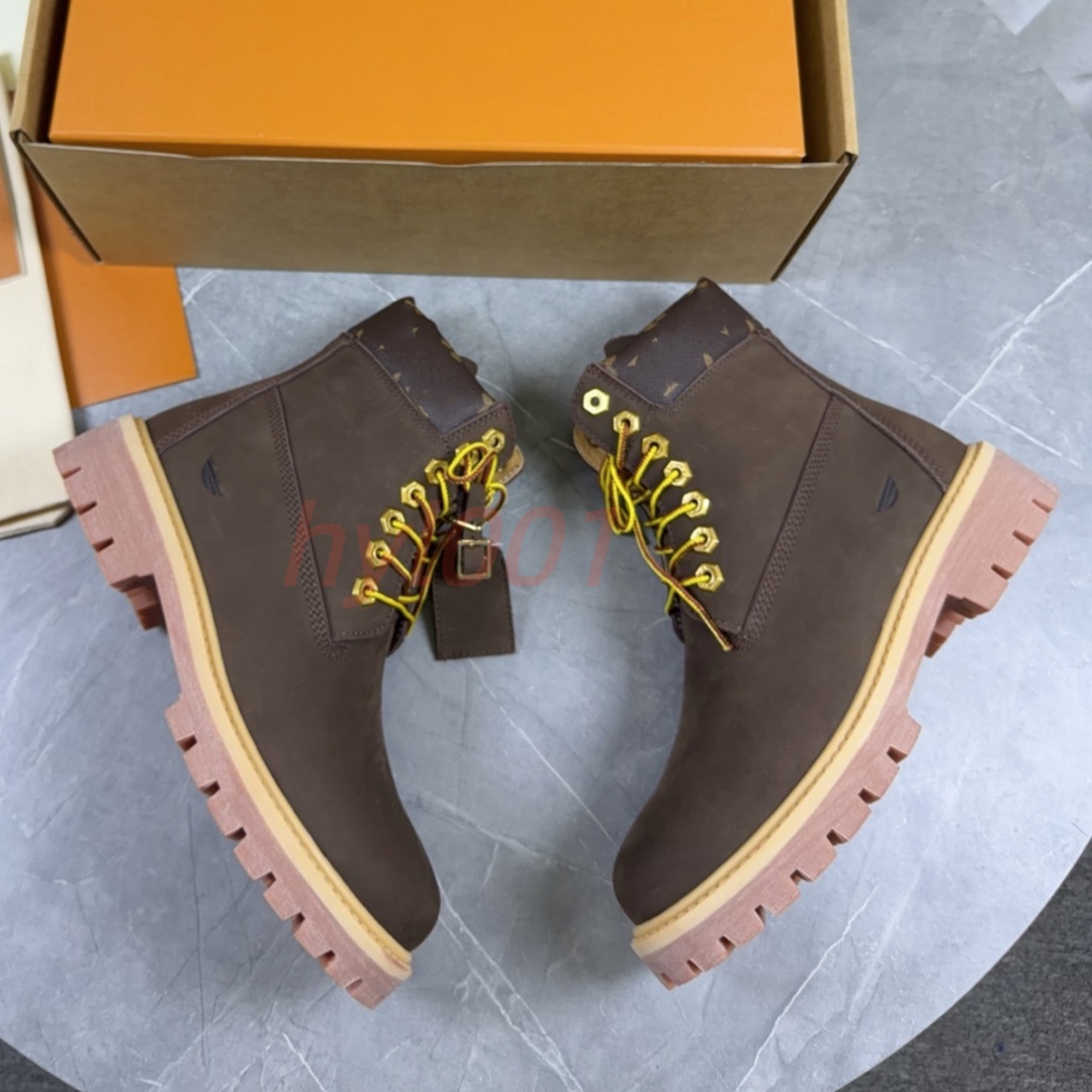 Unisex Waterproof Nubuck Leather Suede Splicing Pattern Combat Boots Men Women Luxury Outdoor Hiking Winter Work Shoes Platform Chunky Motorbike Ank