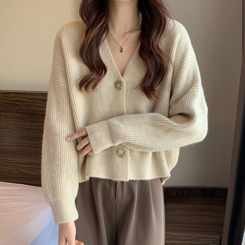 Light Beige Knitted Open Cardigan Women's Loose V-Neck Spring Autumn Top Sweet Style Regular Long Sleeve Short Length