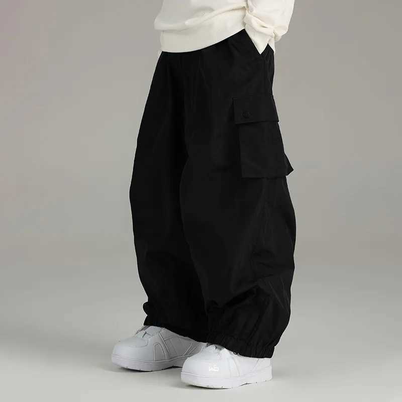 2024 Man Woman Skiing Baggy Pants Warm Loose Skying Ski Trousers Winter Outdoor Waterproof Female Snow Snowboard Pants Clothes C260924