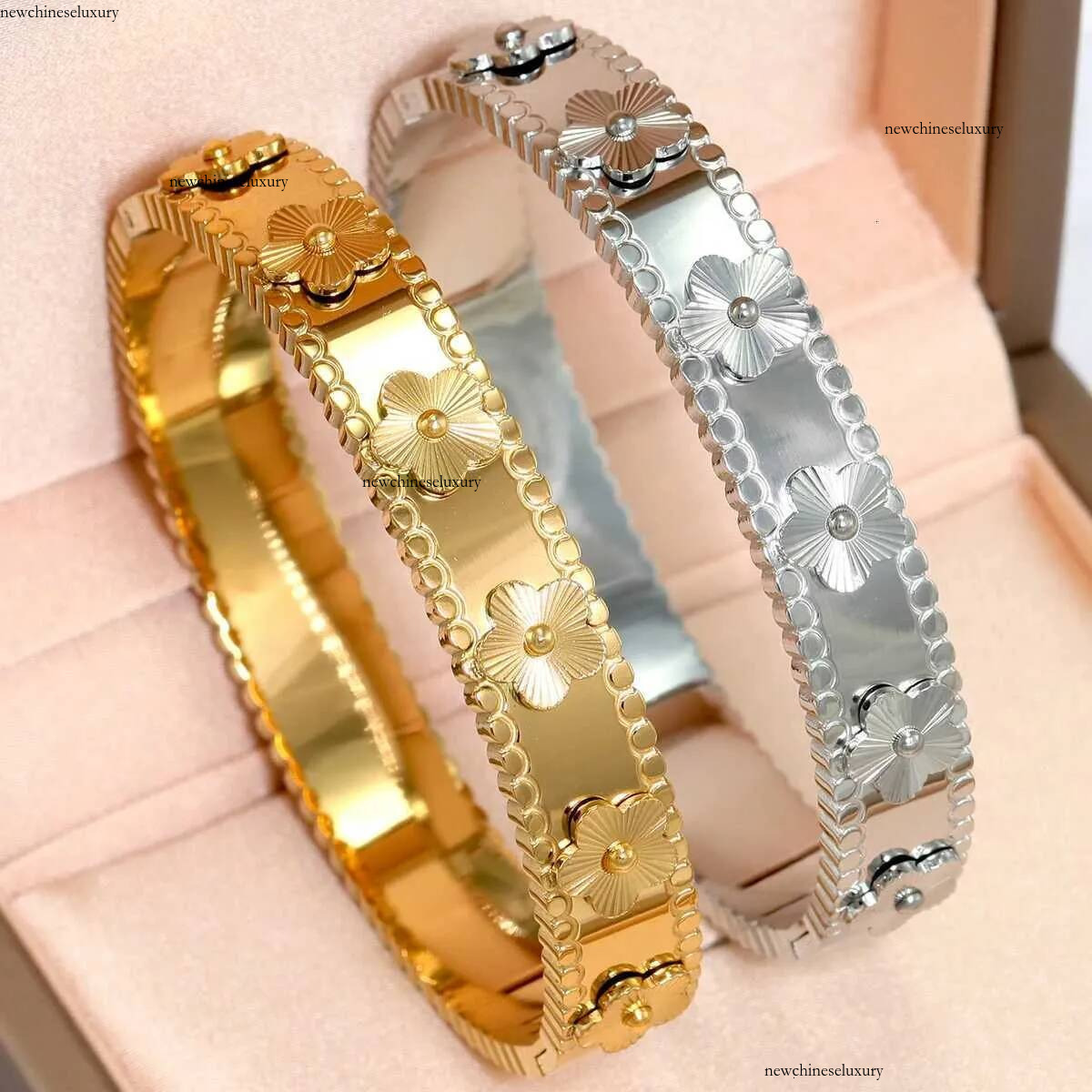 Luxe nouvelle mode couleur or en acier inoxydable vente chaude Plumboss bracelets pour Wen luxe cinq fleur Bracelet bijoux cadeau S250905