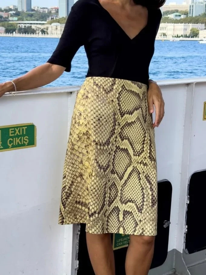 Snakeskin Printed Fashion Skirt Womens High Waist Slim Contrast Patchwork Commute Streetwear Female Vintage Y2k Skirt 260924