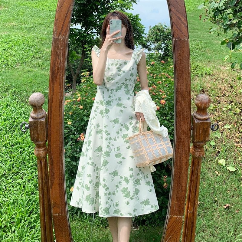 M0824 summer new French square collar small flying sleeve floral dress niche design waist thin a word long dress
