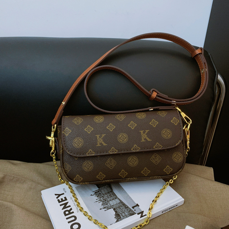 Free Shipping Worldwide luxury Spacious Interior Commuter Shoulder Bag with Detachable Strap hot