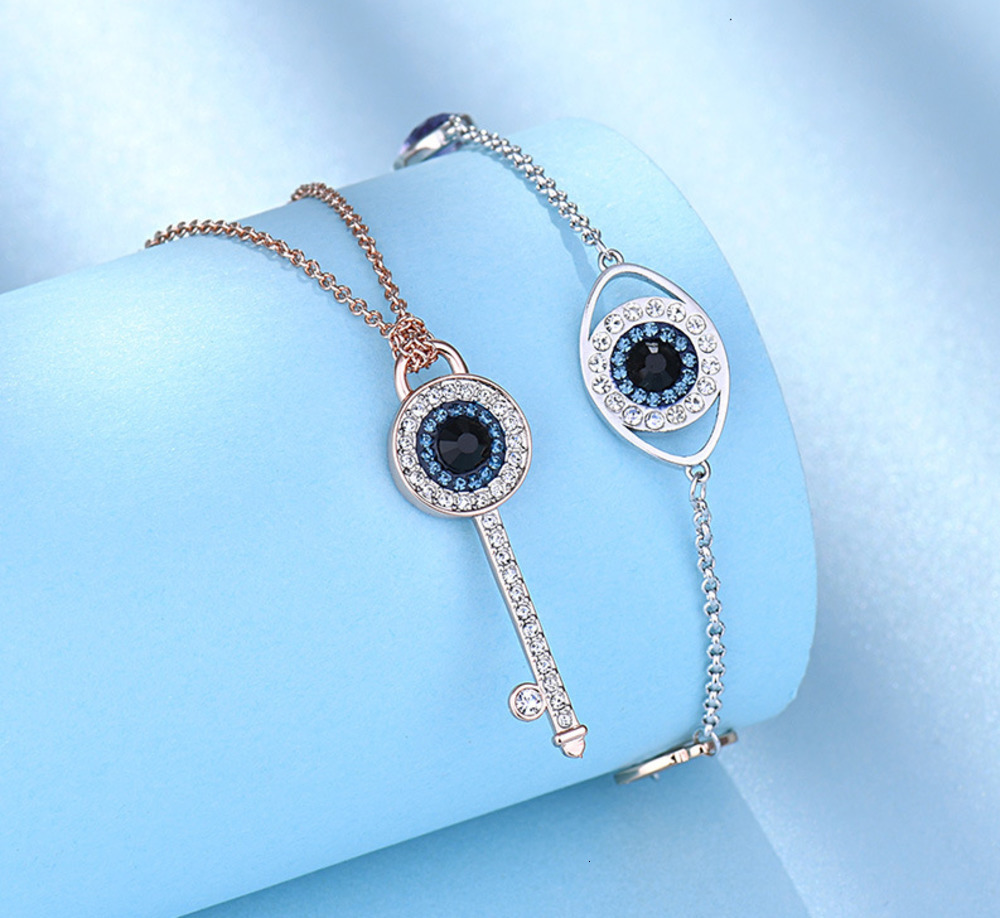Swan Sawarovski Necklace designer Swarovskilyity Necklace Arianna Jewerly Key Devil's Eye Necklace Blue Eye Bracelet Crystal Clavicle Chain Key