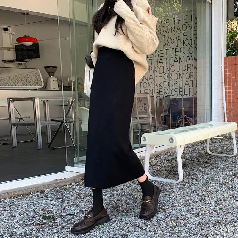 Temperament Black Slim Fit Long Skirt Women High Waist Knitted Straight OneStep Skirt Korean Fashion Office Lady Pencil Skirts 260923