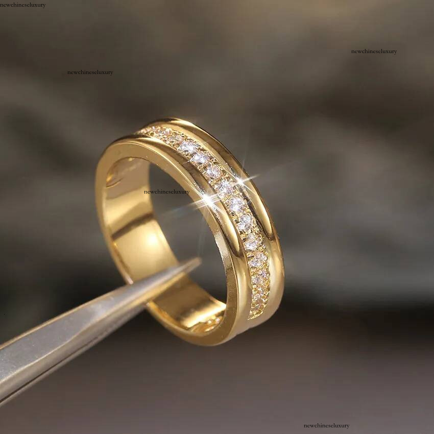 Cubic Zircon Diamond Ring Band Row Crystal Designer Silver Gold Engagement Wedding Rings for Women Men Love Couple Fashion Jewelry Will and Sandy