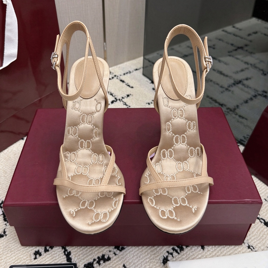 Pantofole firmate Sandali Pantofole da donna Pantofole da uomo Pantofole da interno traspiranti comode e alla moda per esterni