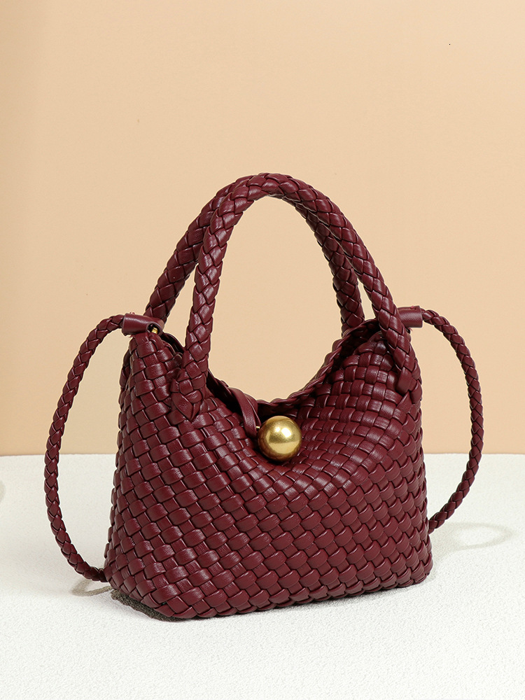 Crossbody Women's Handbag Luxury Shoulder Pure Handmade Woven Vegetable Basket Clutch Bag Vintage European Style PU Casual