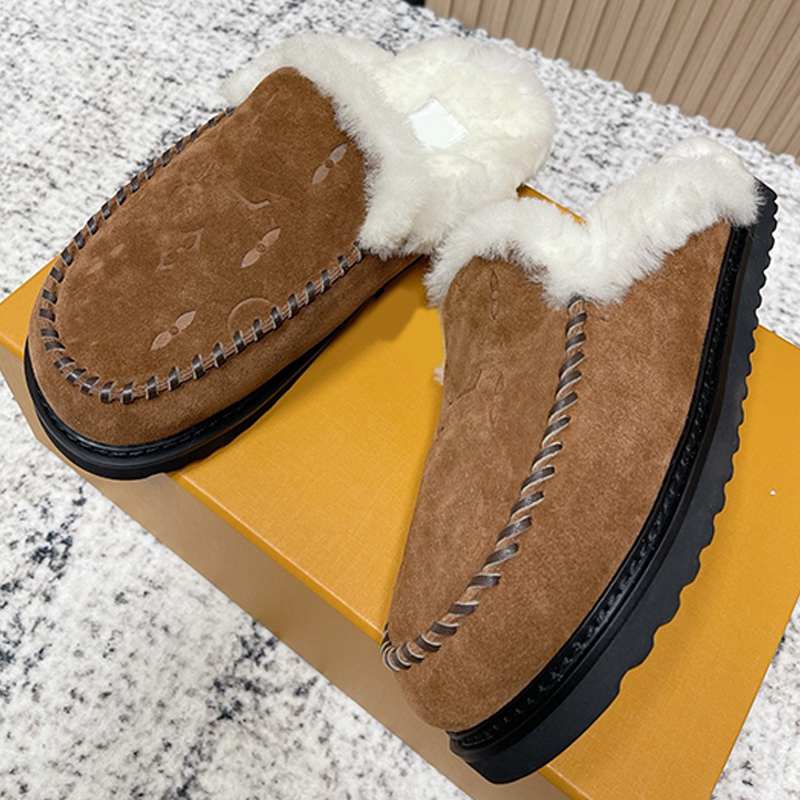 26SS Nouveau Designer Ladies Colorado Mule fermée Babouche en daim doux et velouté Automne Hiver Garder au chaud Mule doublure en peau de mouton