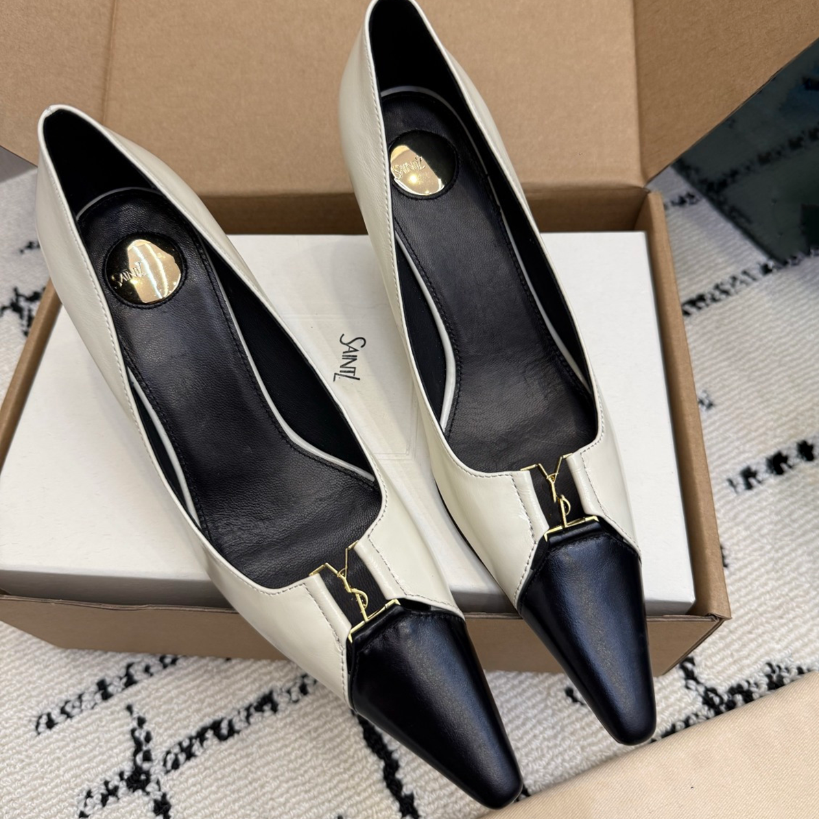 Pump Designer Luxury Woman Point Toe Heel Leather Buckle Suede Fashion Footwear Quality Comfort Black White Brown Burgundy Casual Modern Stylish Tre