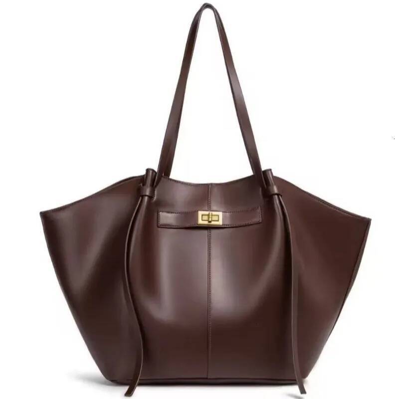 Large Capacity Trapeze Women Shoulder Bags Designer Metal Lock Handbags High Quality Pu Leather Big Tote Commute Bag 8d 0f