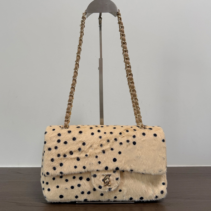 Sac à bandoulière à rabat pour femme, sac à main en peluche à pois de dalmatien en faux poils de poney, chaîne entrelacée dorée, sac à main carré
