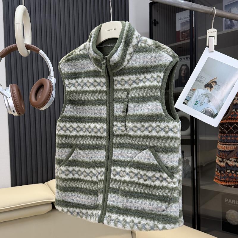 Women Plush Sherpa Sleeveless Vest Stand Collar Front Zip Closure Retro Aztec Stripe Motif Soft Curly Texture Trimmed Seams And Pocket Edges