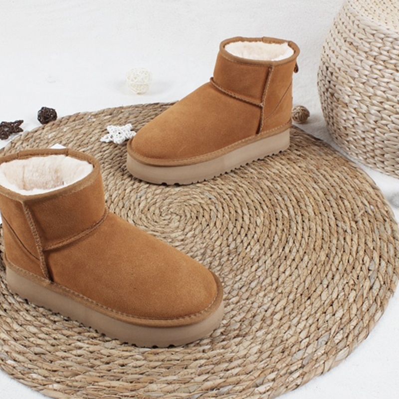 Classic Women Suede Platform designer Snow Boots Fleece Lined Short Snow Boots Thick Bottom Fur Ankle Booties Anti Slip Warm Short Winter Boots Outd