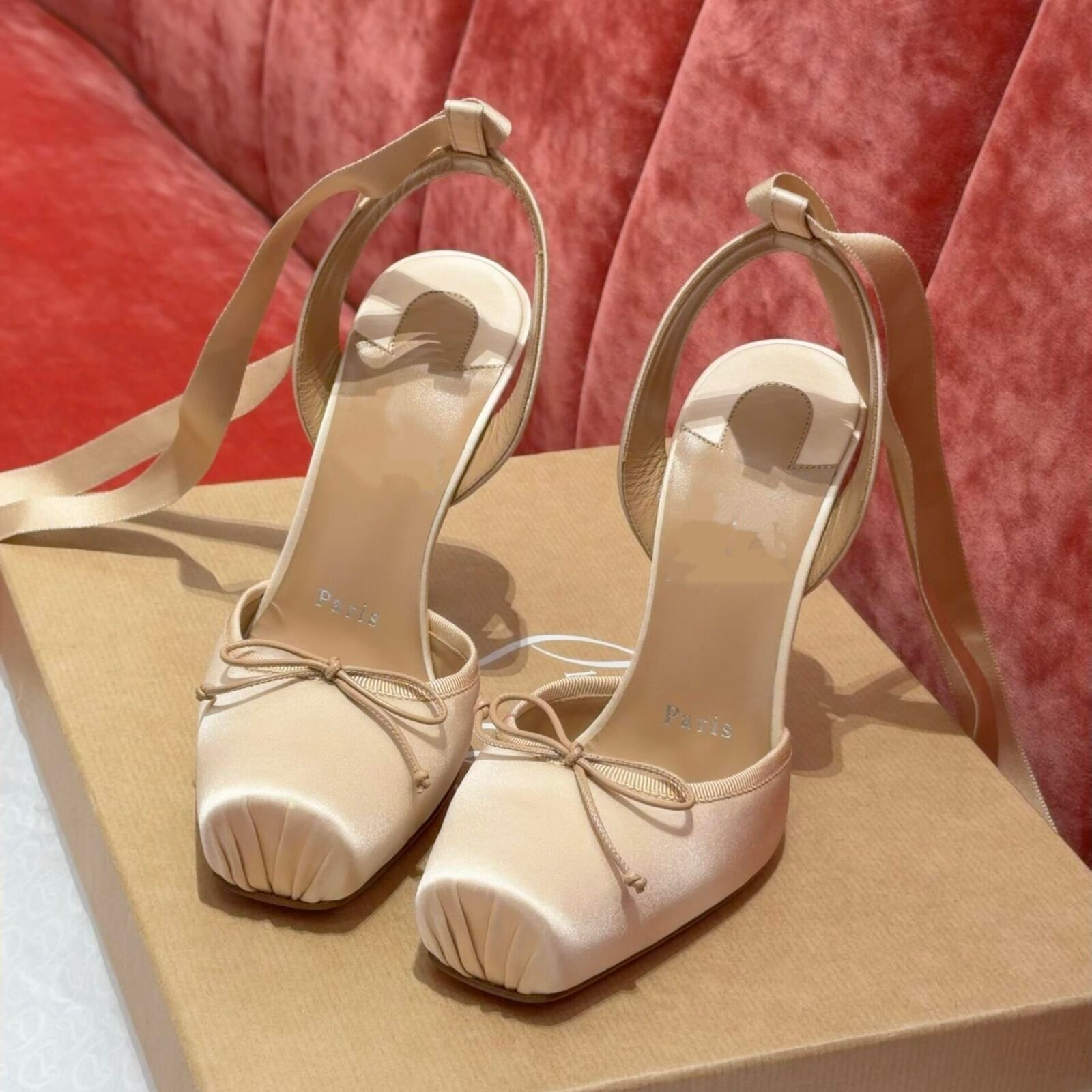 TOP 10A red bottom woman vintage Designer Luxury pink lady girl formal bridal shoe leather wed ballet flat mary jane sandal sandale sandalias slide