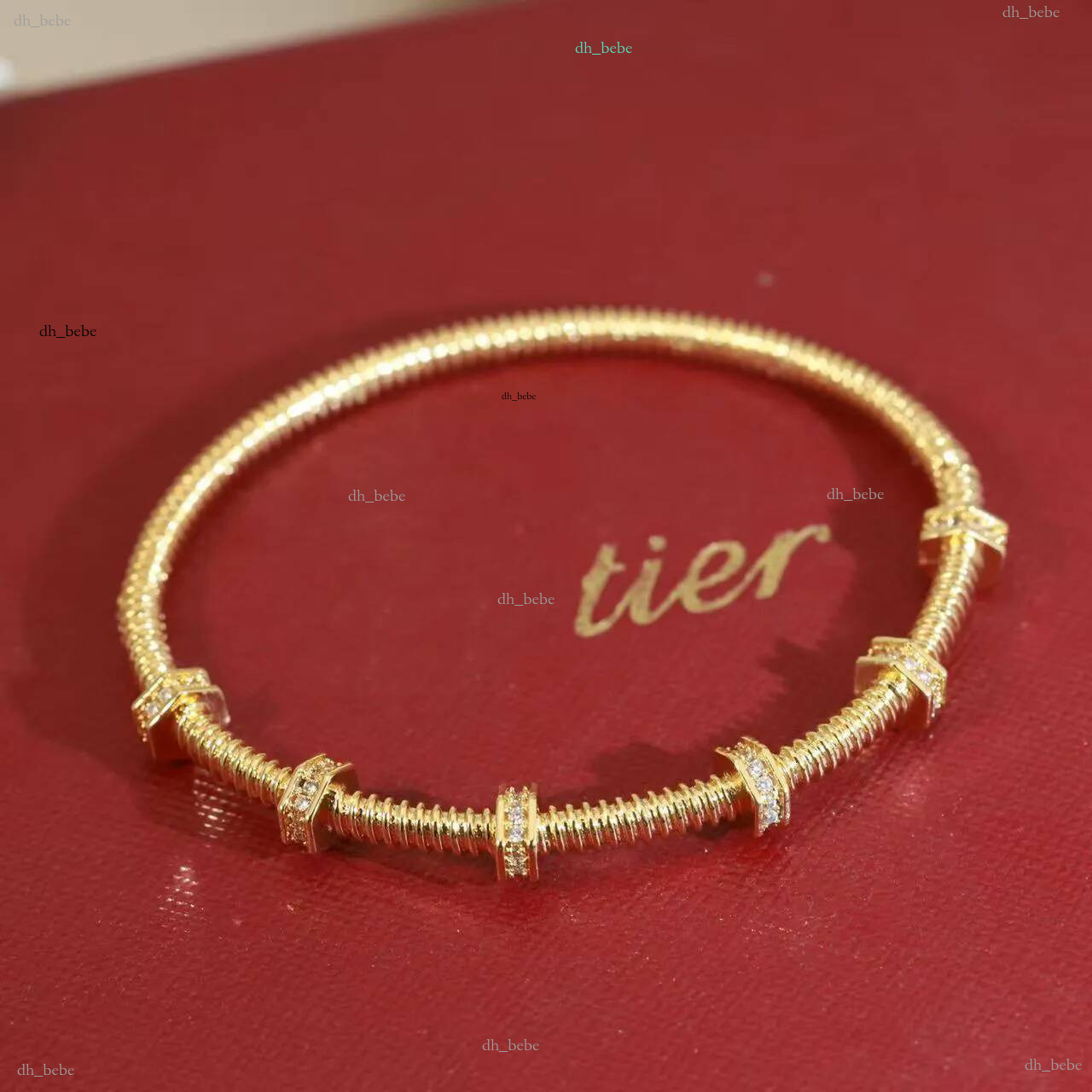 Designer de luxe pour femmes Vis texture bracelet femmes diamant incrustation classique bijoux exquis et élégants Processus de polissage supérieu