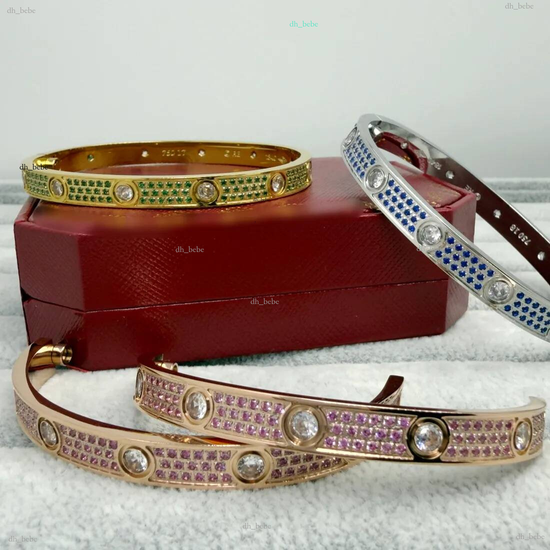 Diamants de couleur 6 1MM Méthode d'ouverture à double vis Bracelet de qualité supérieure Bracelet plaqué or Taille 16 19 CM Avec boîte 048