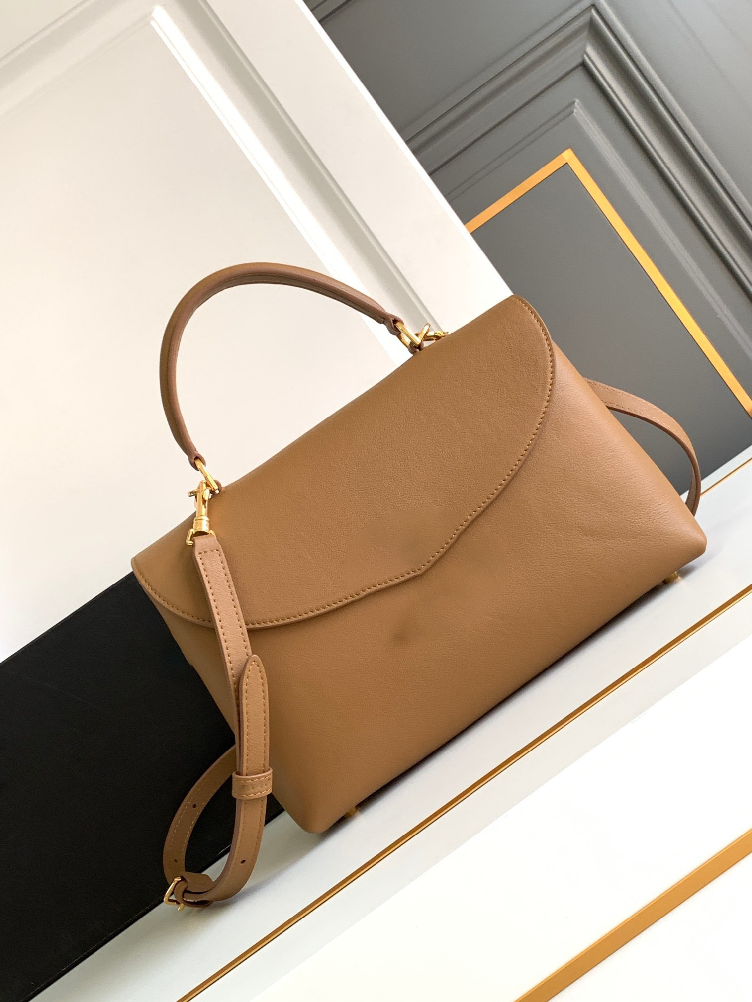 10A Top Quality Designer Women's Bag Party Clutch Shoulder Bag Crossbody Handbag Elegant and Beautiful