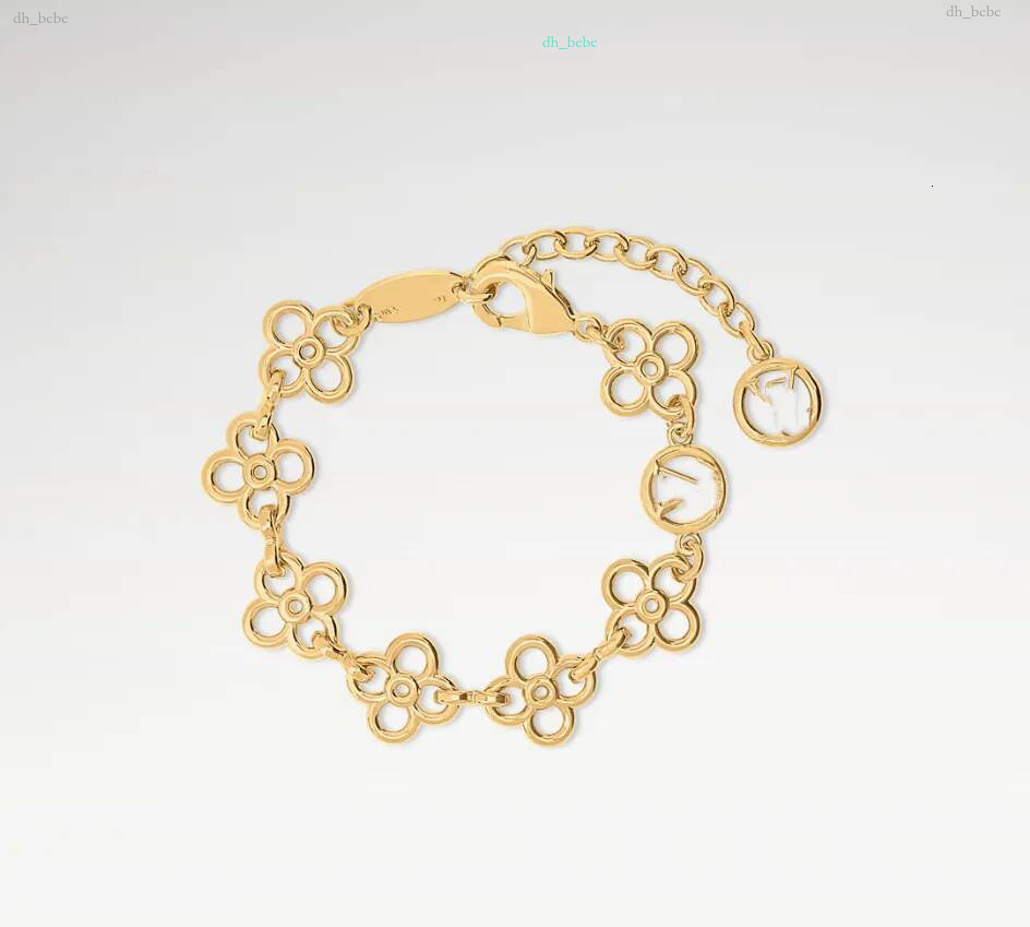 With BOX Brand Popular EU US Women Designer Charm 18K Gold Plated Flower Charms Bangles Bracelets Girls Jewelry
