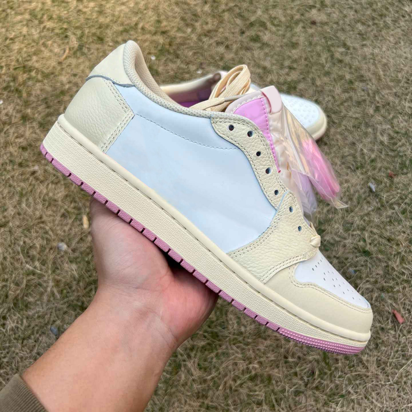 Authentic Shy Pink Basketball Shoes Travis Fragment Tropical Pink Low OG SP WMNS Olive TS Sail High Military Blue Reverse Mocha Cactus Jack Sneakers