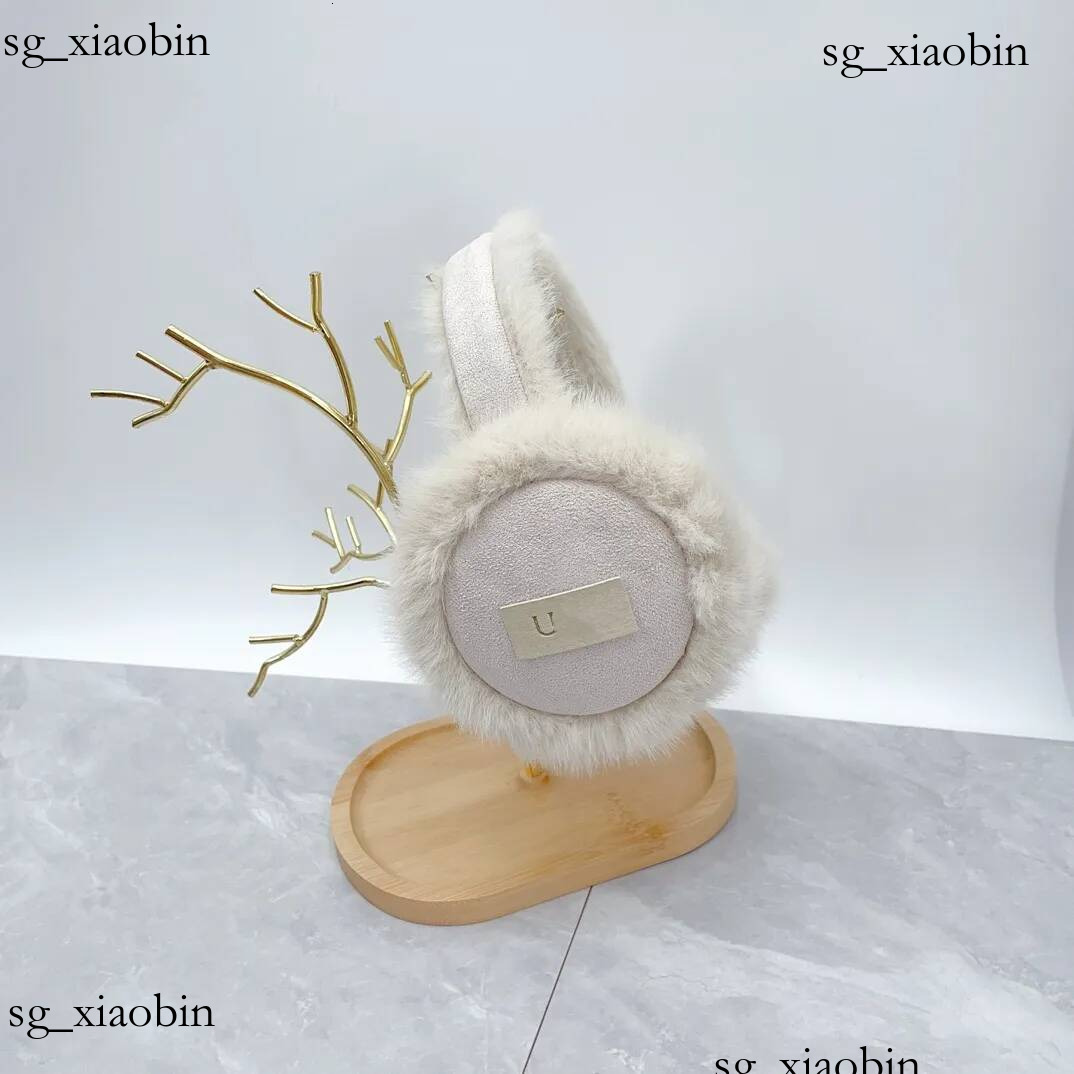 929187 Skiing earmuffs without hair removal daily warmth versatile autumn and winter essential for travel with high appearance in White Hot