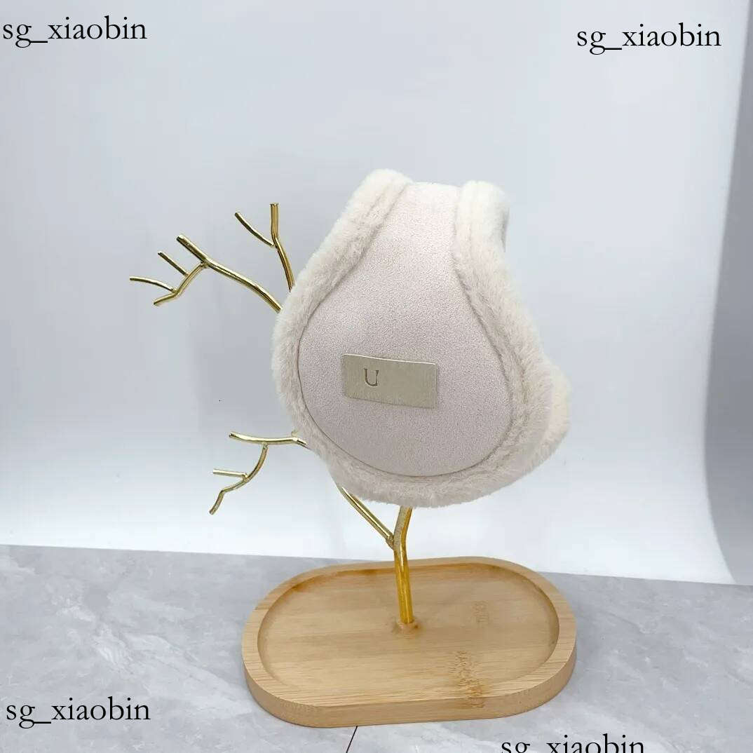 929183 Skiing earmuffs without hair removal daily warmth versatile autumn and winter essential for travel with high appearance in White Hot