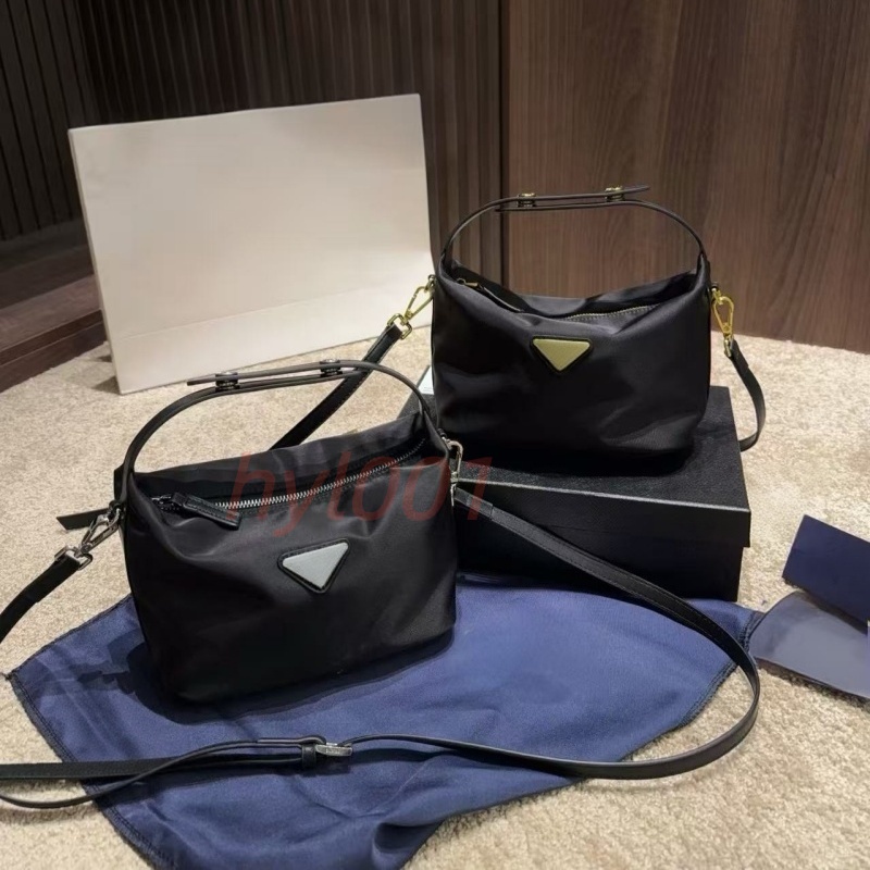 Luxury Designer Nylon Shoulder Bags For Women Classic Triangle Metal Label Gold Silver Hardware Hobo Underarm Bag Crossbody Messenger Handbag Purse