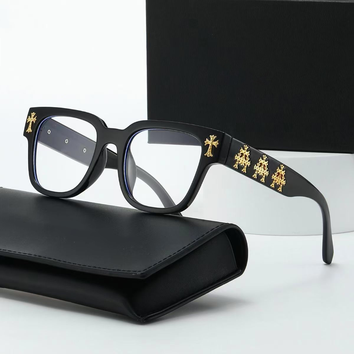Chrome Classic Sunglasses designers Unisex woman Accessory Luxury Sunglasses Trendy Stylish Eyewear fashion Men Women ChromeSunglass Sun Glasses