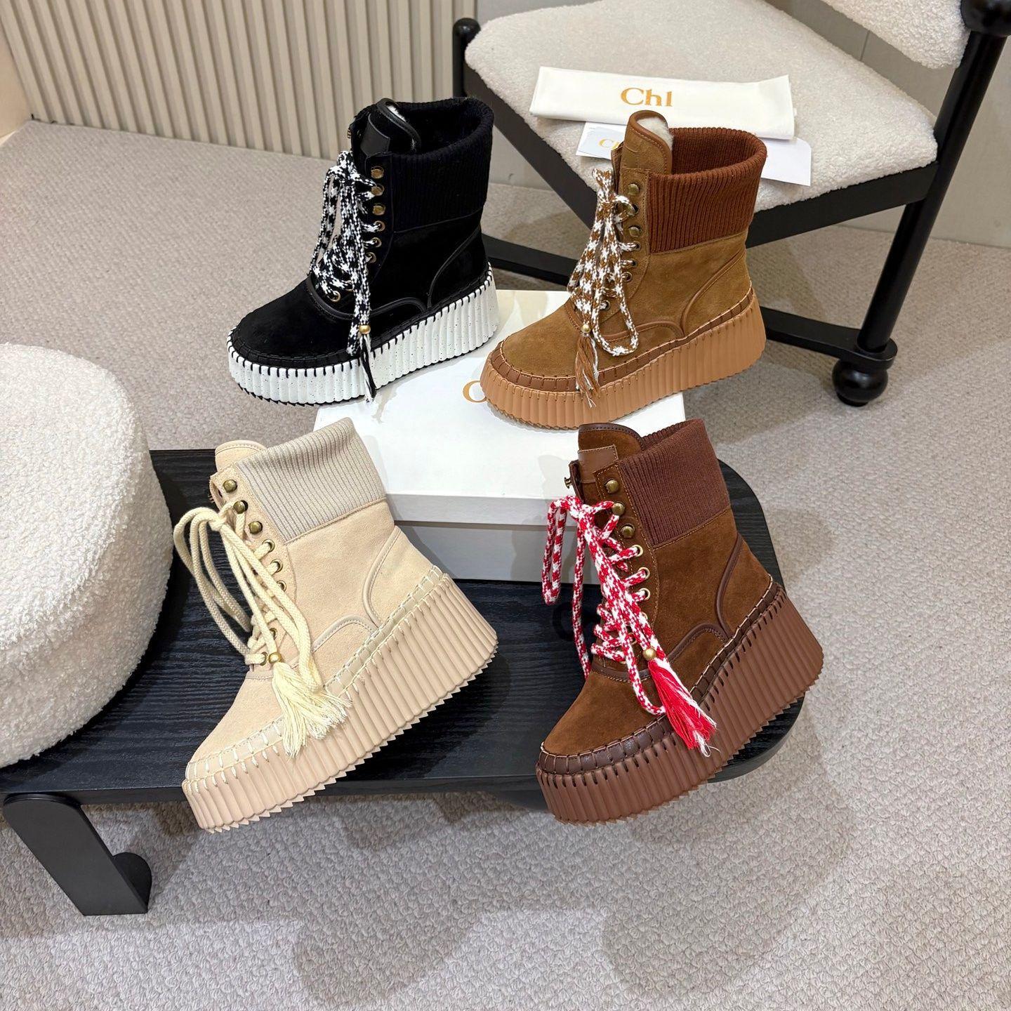 Bota de lana de invierno peluda clásica Diseñador Mujer Tobillo Botas de nieve Cuero casual de lujo Botines de otoño Ante de calidad espejo Bota de