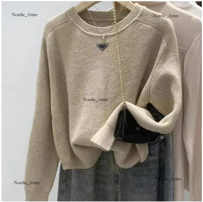 Designer Sweaters Warm Padalys Sweater Clothes Long Sleeve Woman Knits Shirts Colorful Round Praeda Stylist Necks Top Winter Womens Clothing High qu