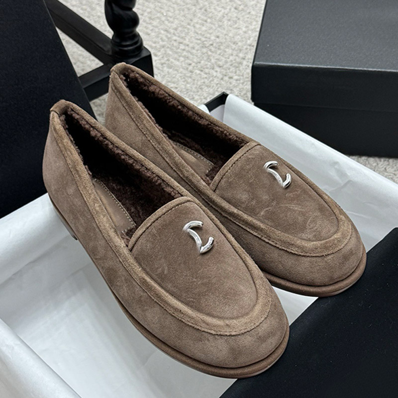 Retro Fashion Suede Loafers Warm Wool Winter Lining Metal Decoration Flat Womens Shoes Fleece Lined Daily Commuting Womens Shoes