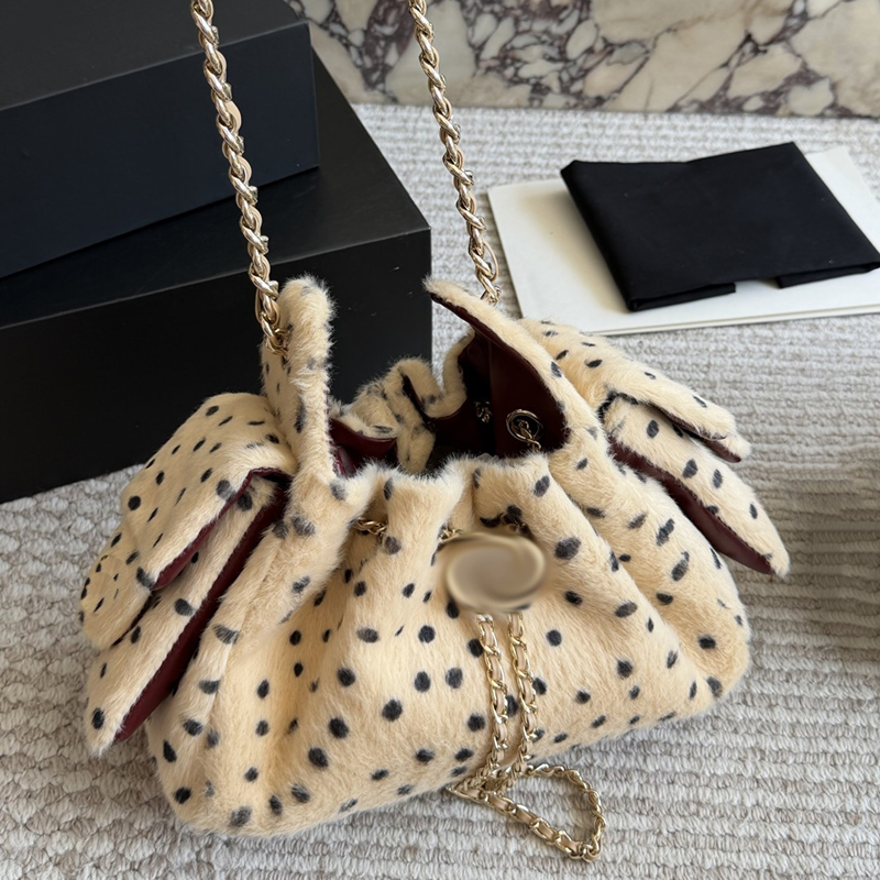 Designer Ladies Leopard Print Fur Bag Diamond Grid Chain Mini Bucket Bag Large Capacity Underarm Tote Bag Chain Bar Single Shoulder Drawstring Ba