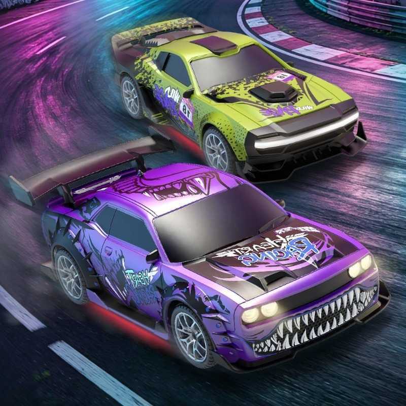 4WD électrique / RC dérive RC à grande vitesse avec fonction de pulvérisation de lumière LED véhicule de simulation de course hors route voiture