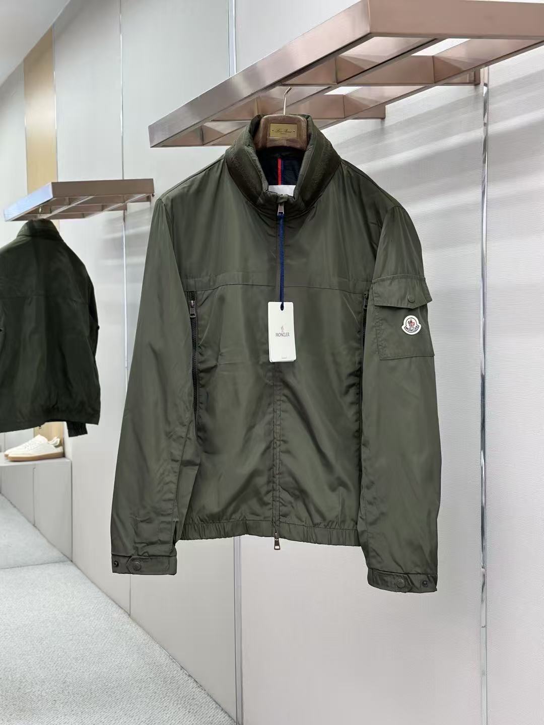 Mens jacket windbreaker designer high quality winter spring stand collar hoodies spring fashionable zipper windbreakers outdoor casual men's an