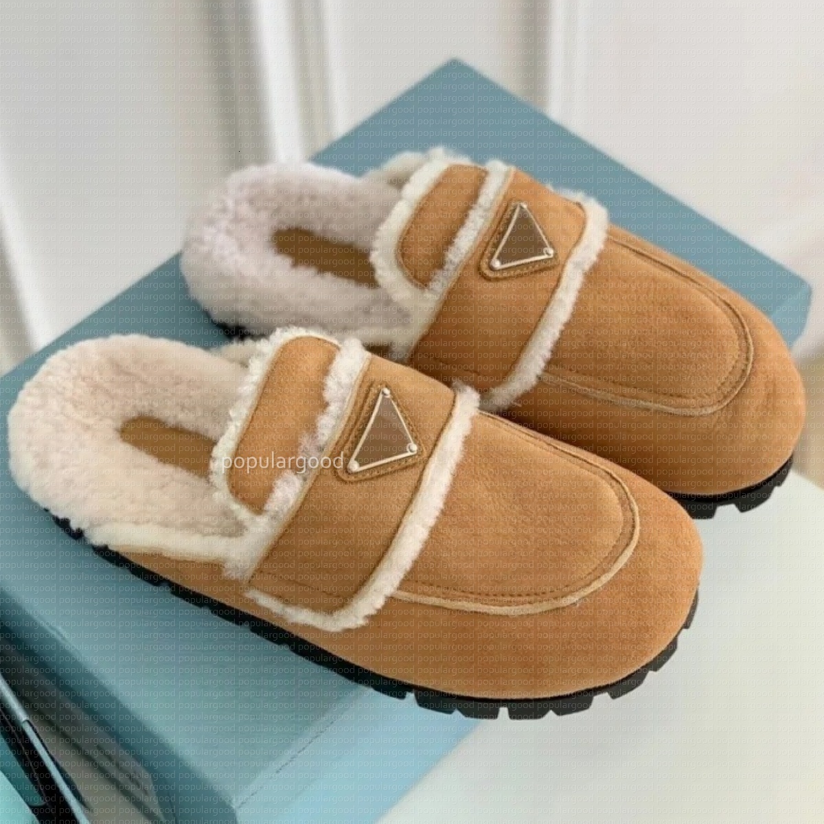 Women Designer Sandals Flat Comfort Clog Suede Shearling Mule Slipper Leather Platform Mules House Winter Fuzzy Wool Fluffy Furry Shoes Clog Suede N
