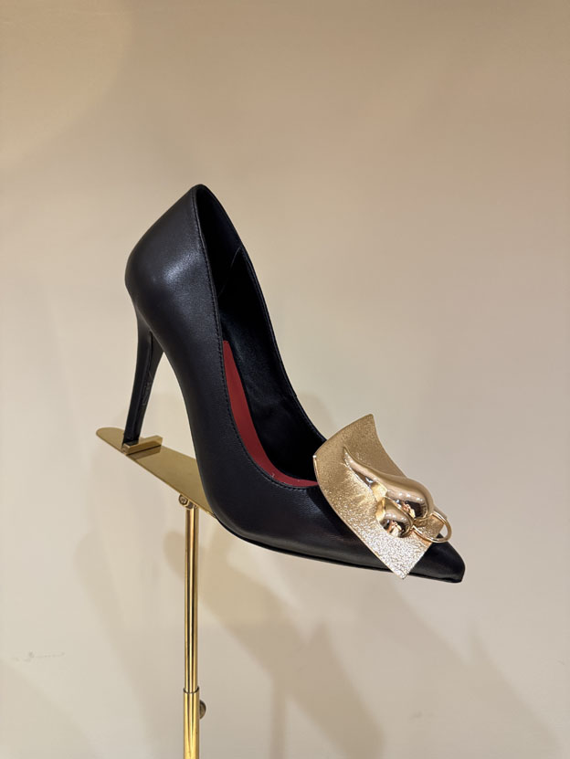 Summer hot fashion dresses, high heels, multifunctional classic temperament, business formal women's shoes 35-42