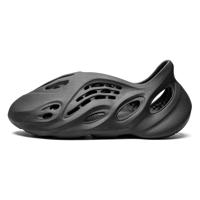 Yeezy foam runner men women slippers designer slides summer beach outdoor sandals slip-on EVA shoes Onyx Moon Gray MX Carbon