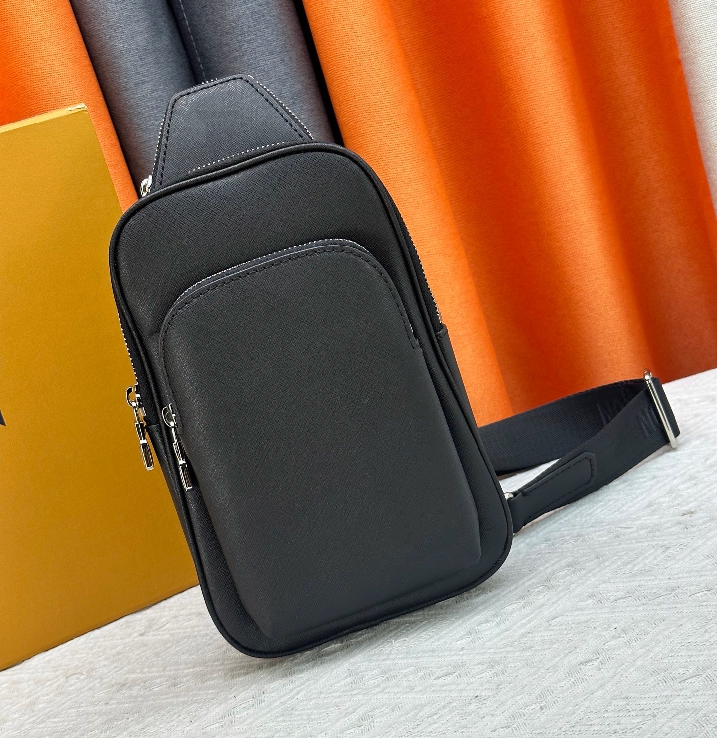 10A Top Quality Genuine Leather Avenue Sling Bag Waist Bags Mens Designer Shoulder Bags Mans crossbody Bag Wallet Hobos Message Handbag Tote Belt Ba