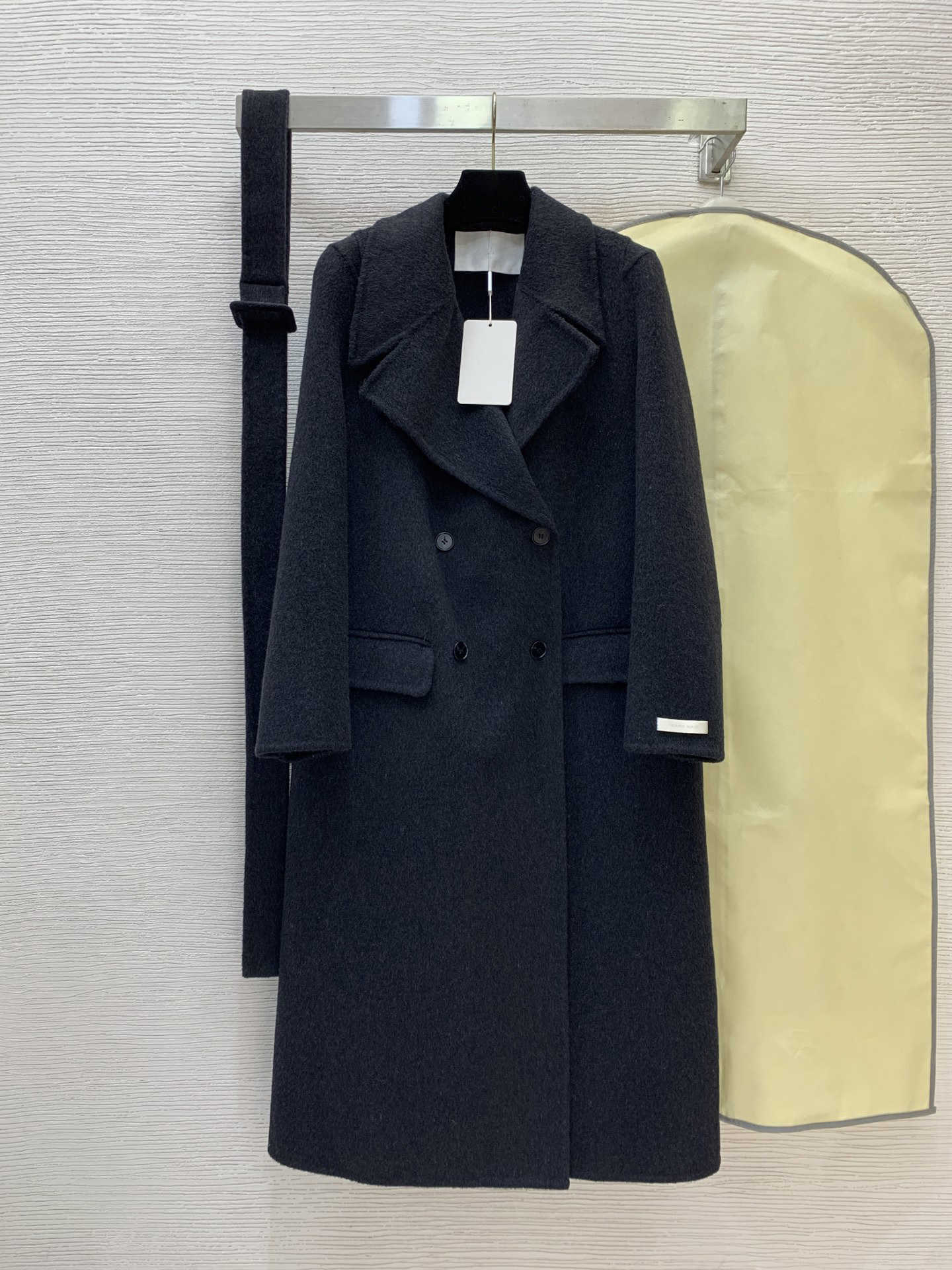 wool coat women designer High-quality double-faced woolen fabric Jacket Back Hem Slit Double-breasted closure fashion coat S-L