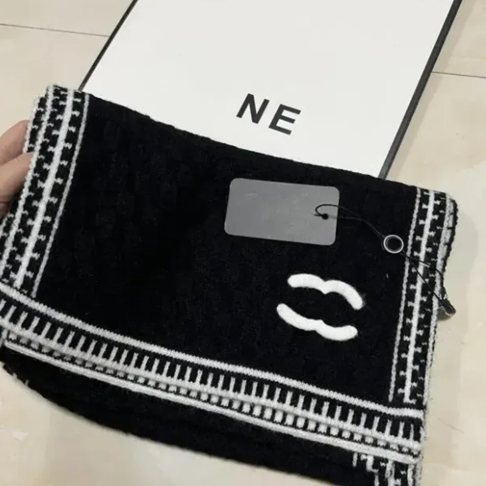 Scarves 180X65cm Box Designer Long Womens With Thickened Wool Warmth Winter Neck sided 2024 purpose Dual Classic Cashmere designer Double 22