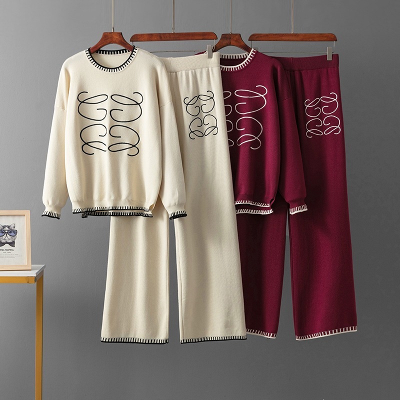 Designer Solid Color Round Neck Jacquard Knitted Two-Piece Set for Women, Autumn and Winter Trendy New Loose Woolen Casual Wide-Leg Pants Set