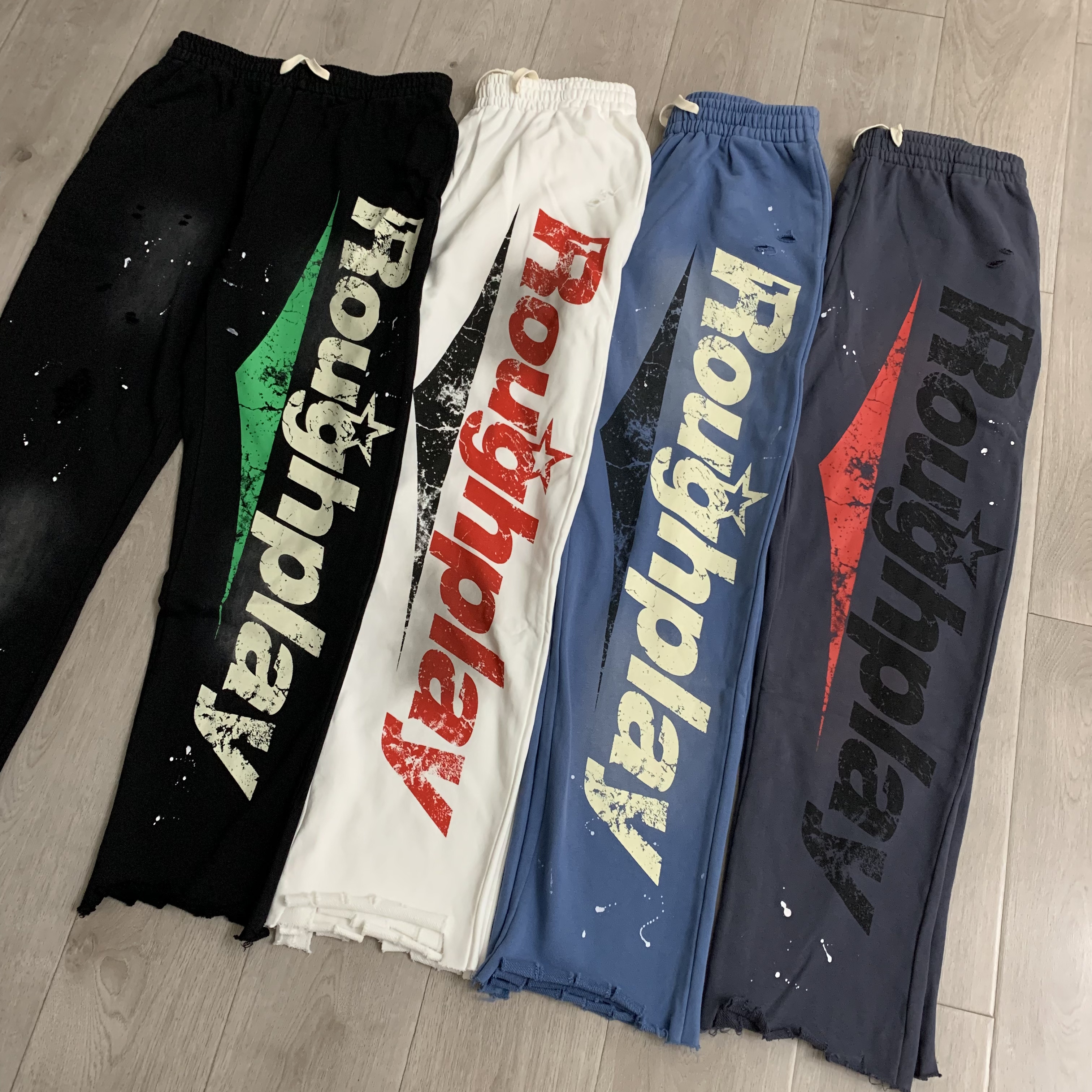 Pantalon Roughplay pour hommes, pantalon de survêtement baggy déchiré, jambe droite en détresse, jogging streetwear