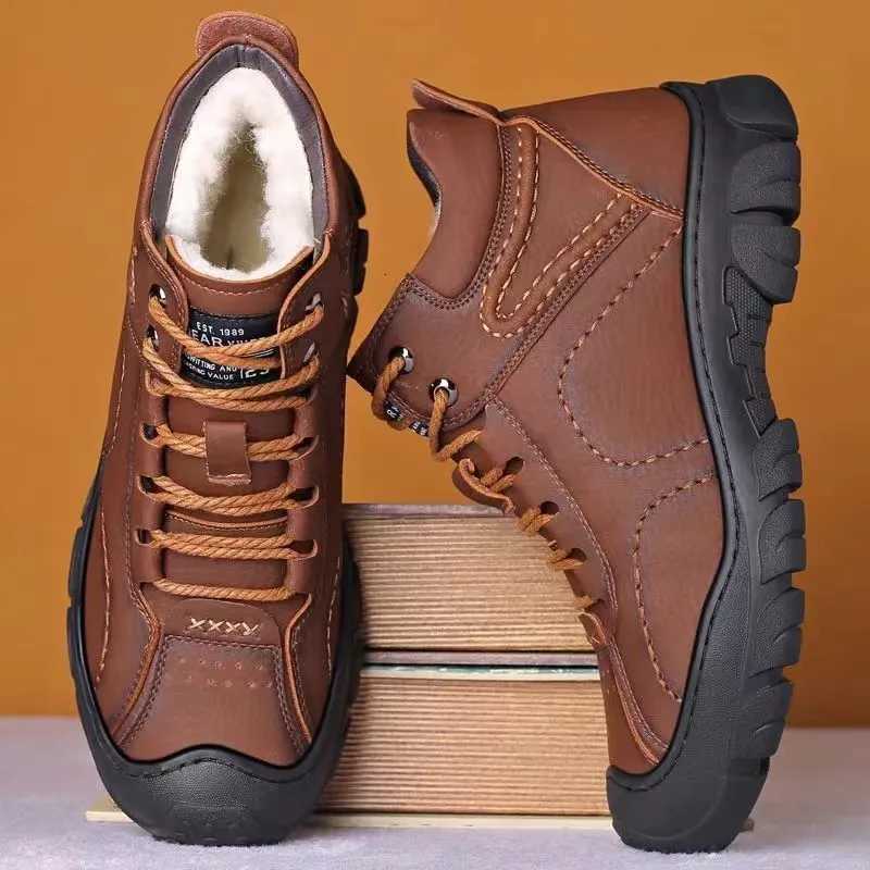 Boots 2024 new velvet thickened waterproof casual men's cotton shoes winter high top outdoor versatile casual snow boots H260929