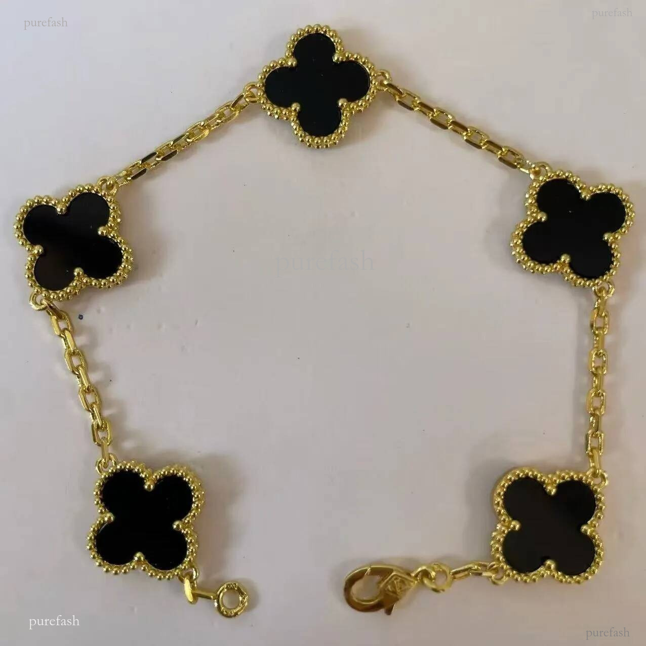 Vanlies Cleef Classic Lucky Four Leaf Clover Bracelet Designer Brand Bracelet 18K Gold Vanlyness Cleefjewelry Luxury Ladies' Bracelet Mother Of